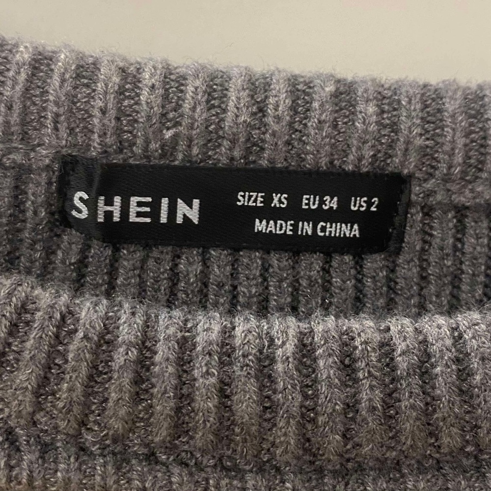 SHEIN Charcoal Ribbed Knit Top